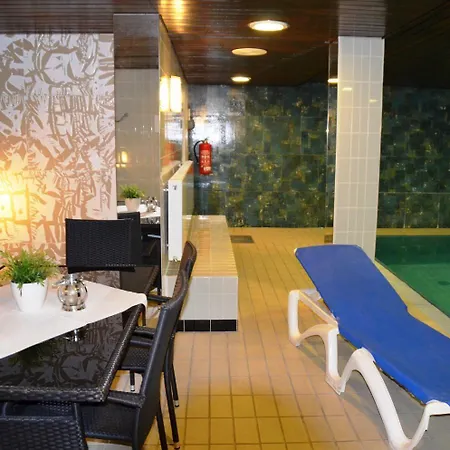 Exquisit Hotel 3*