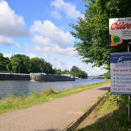 Exquisit فندق 3*