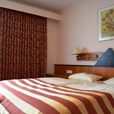 Exquisit 3* Minden (North Rhine-Westphalia)