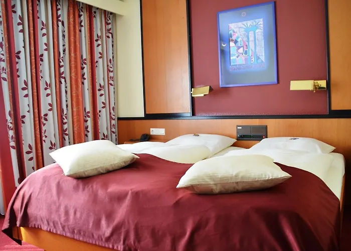 Exquisit 3* Minden (North Rhine-Westphalia)